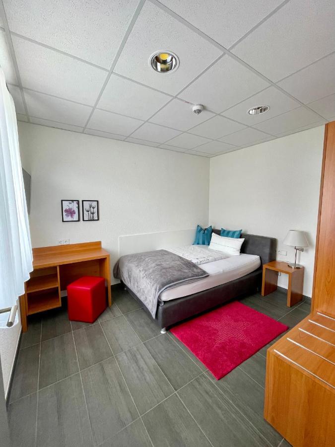 Hotel Burgholz Stockheim  Bagian luar foto